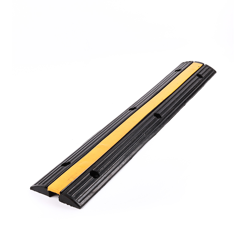 SH028 Purgamentum cable protectores