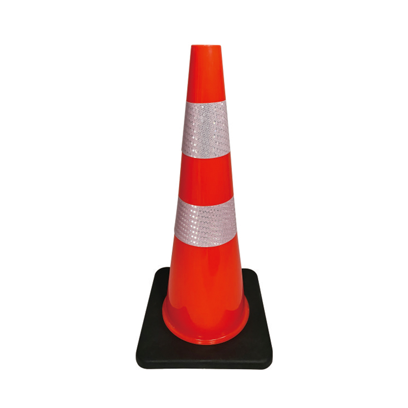 TC104 Flexibile PVC Traffic Cone cum High-Grip Base